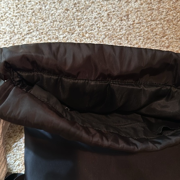 LED Chargeable Drawstring Bag - Picture 10 of 11